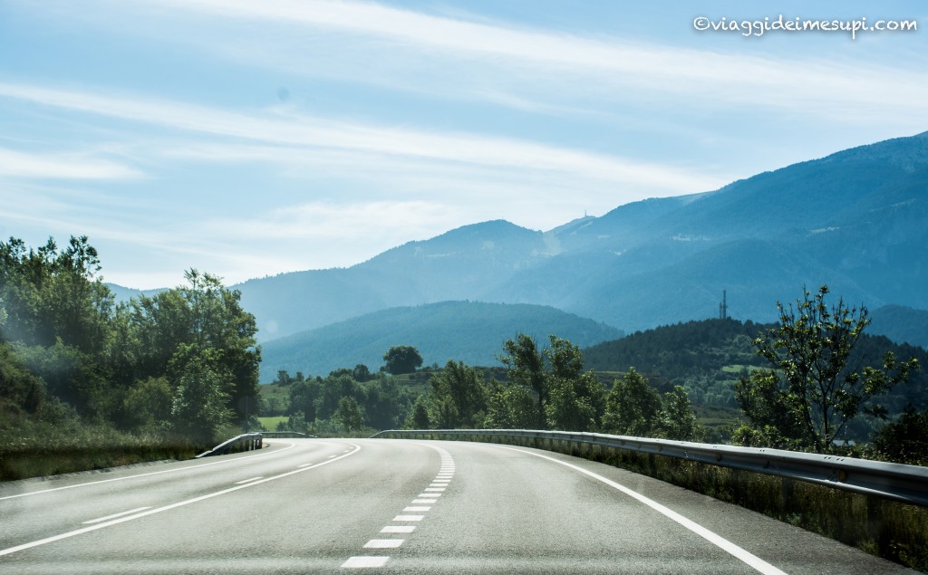 Viaggi on the road - Strada dei Pirenei